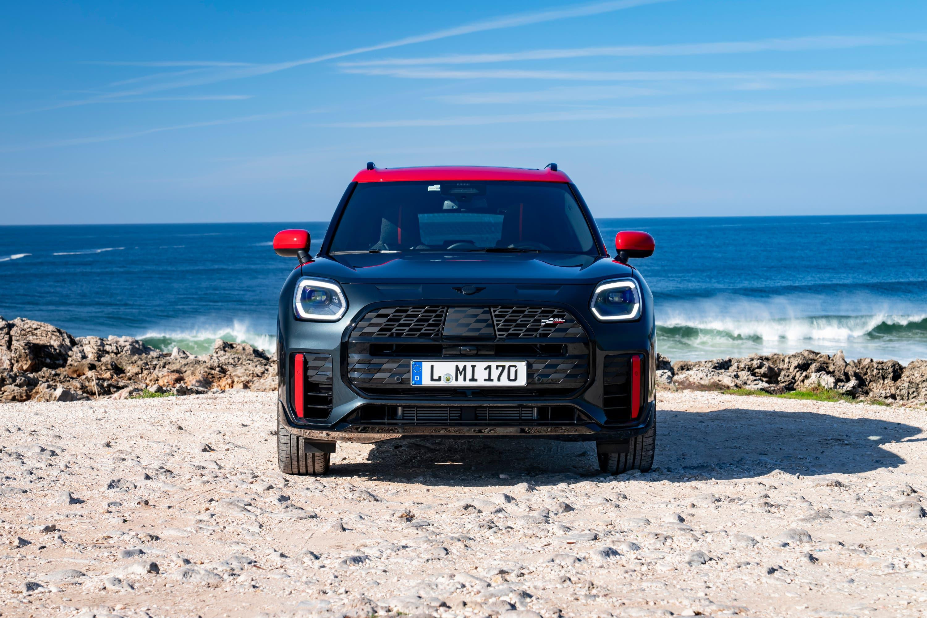 Review: MINI Countryman John Cooper Works